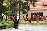 Hubertova jízda 2019 na zámku Skalice v Bohumilicích. Foto: Deník/Nikola Beranová