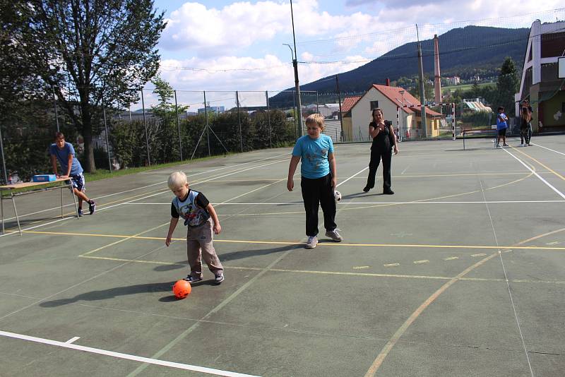 Rodinných sportovních her v Prachaticích se zúčastnilo 65 aktivních sportovců.