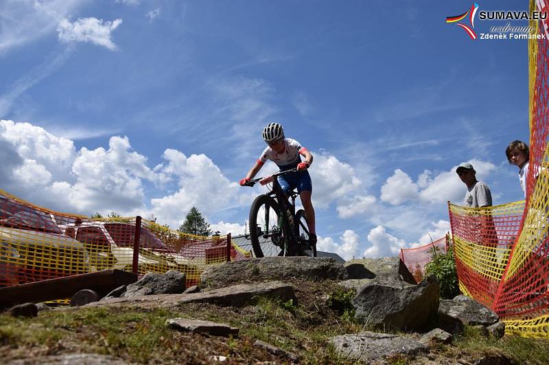 Zadov hostil další díl Českého poháru cross country horských kol.