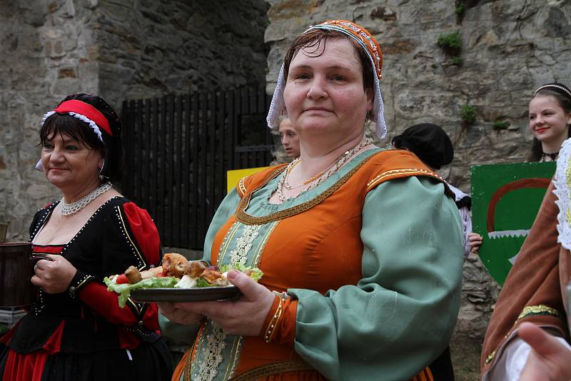 Slavnost, která v neděli 6. června zahájila sezonu na vimperském zámku.