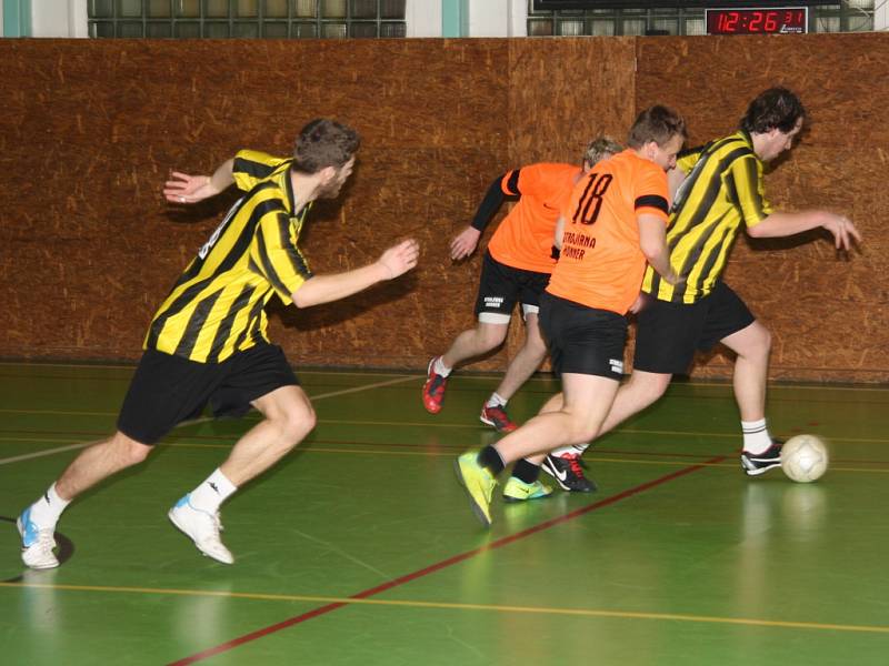 V sobotu 17. ledna se ve sportovní hale v Prachaticích odehrály zápasy krajského finále Českého poháru futsal sálové kopané. Foto z utkání Norton – Strojírna Honner ČB.