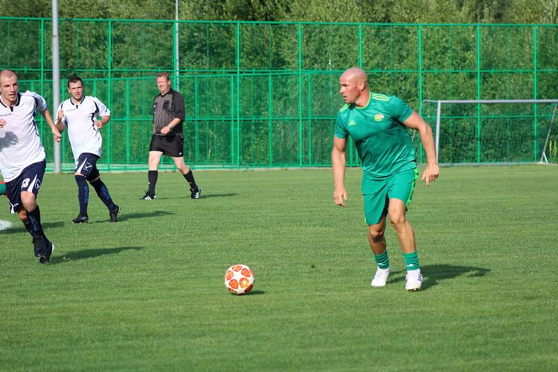 Fotbalová příprava: FK Lažiště - Tatran Prachatice 5:1.