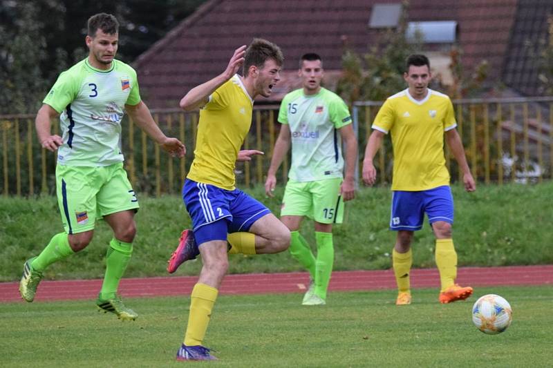 Fotbalová I.A třída: Šumavan Vimperk - SK Planá 1:0 (1:0).