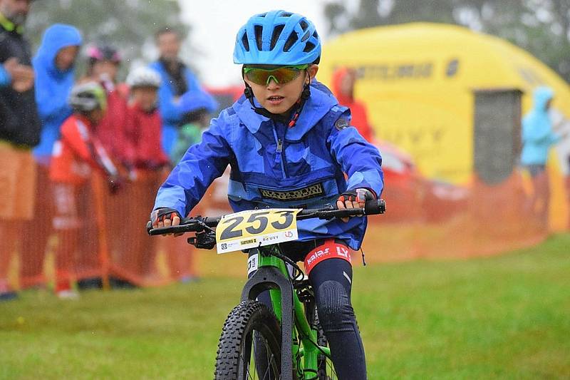 Vodník hostil finálový závod Šumavského poháru bikerů v mládežnických kategoriích.