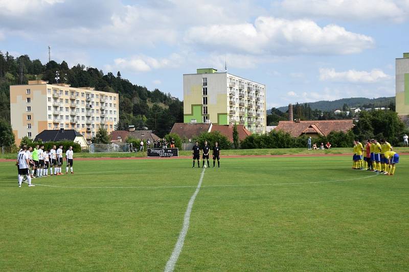 Fotbalová A třída: Vimperk - Sousedovice 4:2.