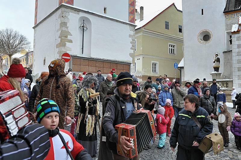 Masopustní průvod se prošel Vimperkem.