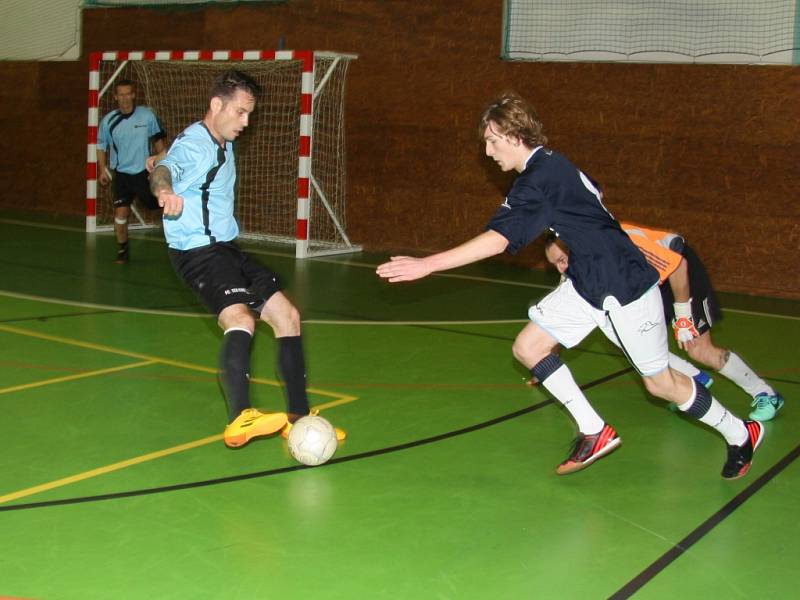 V sobotu 17. ledna se ve sportovní hale v Prachaticích odehrály zápasy krajského finále Českého poháru futsal sálové kopané. Foto z utkání Strabag  PT – FC Tex Color.