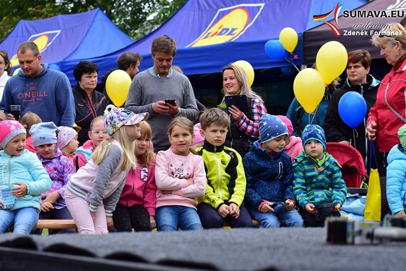 Vimperské děti mají nové Rákosníčkovo hřiště.