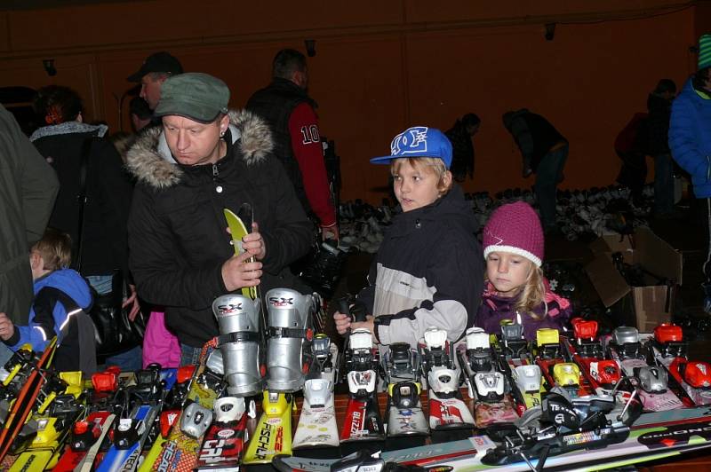 Bazar sportovních potřeb v Prachaticích.