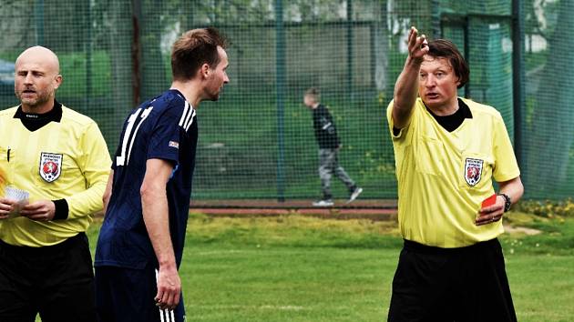 Fotbalová I.A třída: Mirovice - Strunkovice.