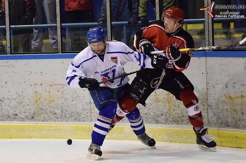 Vimperští hokejisté porazili Strakonice 4:3.