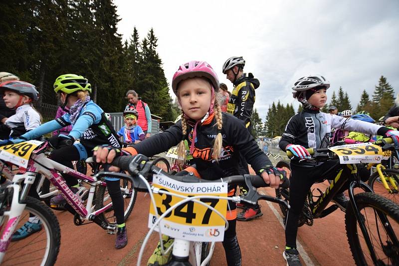 Nejmenší bikeři zahájili seriál Jihočeského poháru MTB.