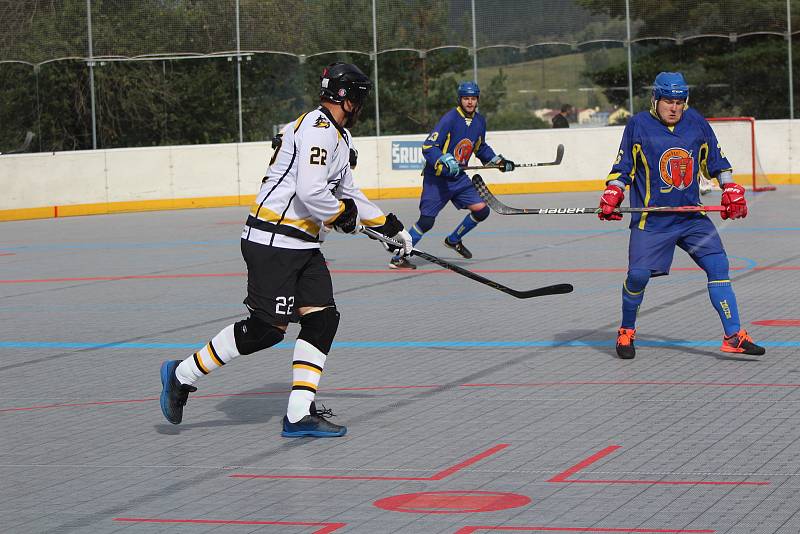 První liga hokejbalu: HBC Prachatice - HBC Nové Strašecí 3:6.