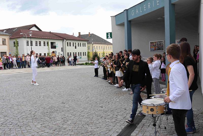 ZUŠ Open ve Volarech.