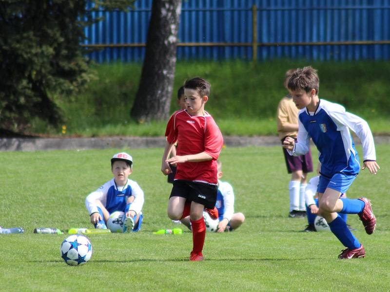 Fotbalový McDonalds cup kategorie 1. - 3. tříd na Prachaticku vyhráli kluci ze ZŠ Smetanova Vimperk.