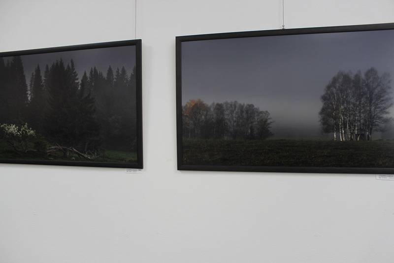 Jiří Plachý vystavuje fotografie Šumavy ve volarské galerii.