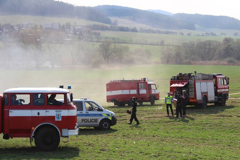 Smrt v troskách svého stroje nalezl u obce Dub na Prachaticku pilot ultralightu.