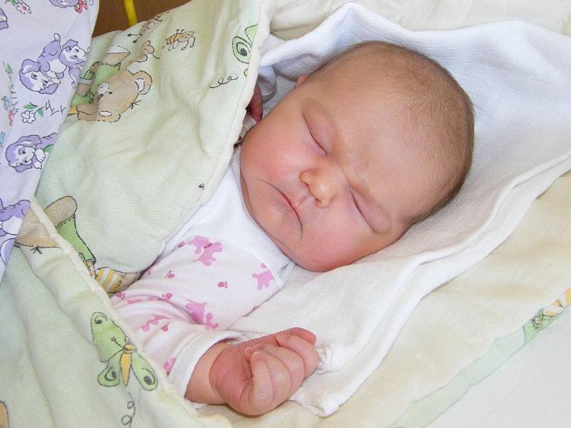 Kateřina Hronová se v prachatické porodnici narodila 14. září  2011 v 15.10 hodin, vážila 3750 gramů a měřila 50 centimetrů. Rodiče Jana Hronová a Tomáš Hron jsou z Prachatic. Doma už se na sestřičku těší i dvouletá Štěpánka.
