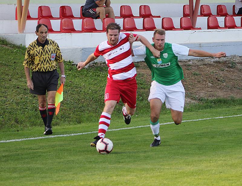 Fotbalová I.B třída: Lhenice - Boršov 0:0.