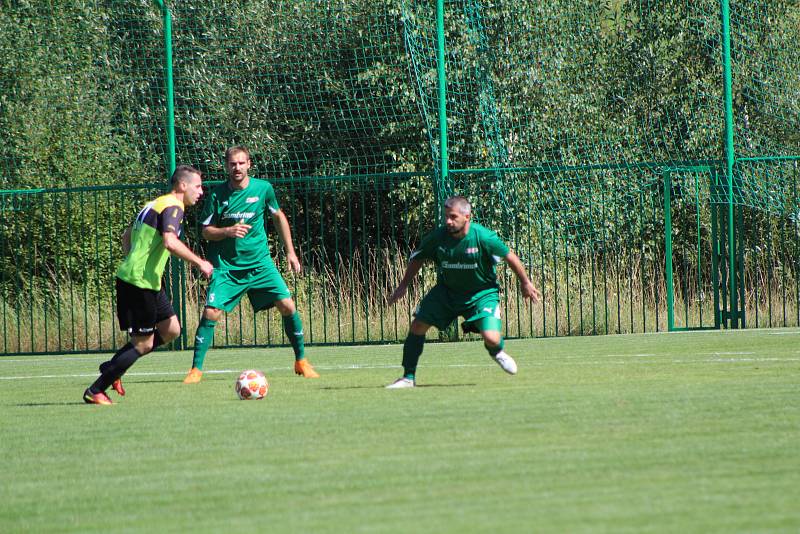 Fotbalový KP: Lažiště - Osek 1:4.