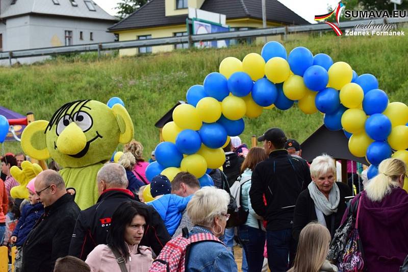 Vimperské děti mají nové Rákosníčkovo hřiště.