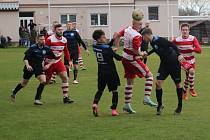 Fotbalová I.B: SK Lhenice - Vltavan Loučovice 3:1 (2:1).