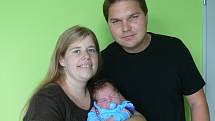 Samuel Jakš se narodil ve strakonické porodnici 4. října v 08.19 hodin. Samuel při narození vážil 4140 gramů. Rodiče si svého prvorozeného syna odvezou domů, do Husince.