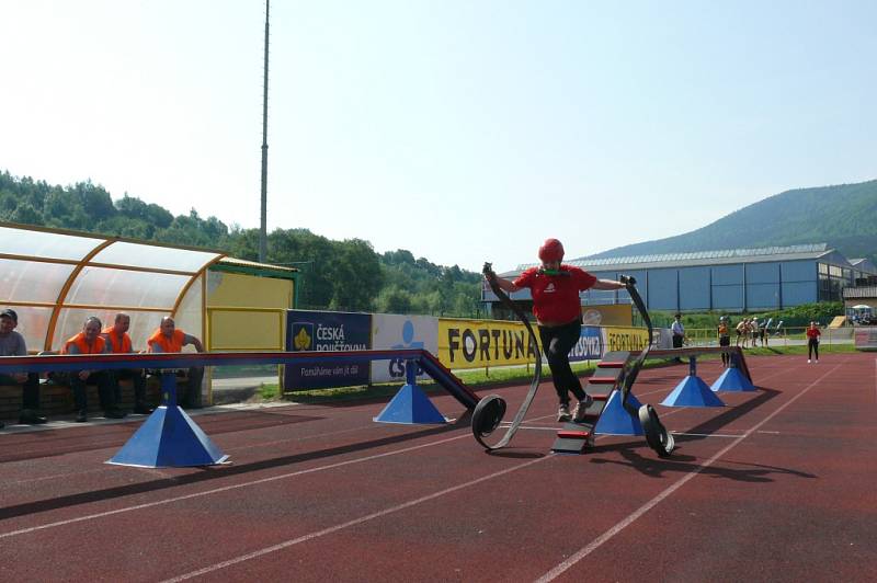 Do krajské soutěže v požárním sportu se pustili hasiči v sobotu a v neděli na prachatickém městském stadionu. Děti budou soutěžit v sobotu 20. června.