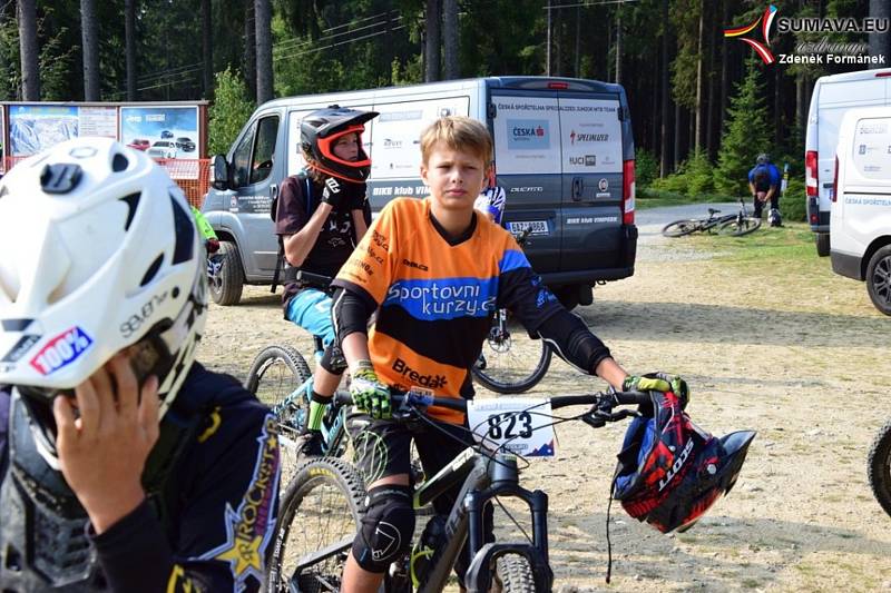 Na Zadově pokračovala dalším závodem Česká enduro série.