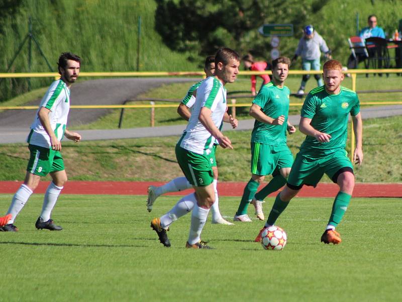 Fotbalový KP: Tatran Prachatice - Slavoj Český Krumlov 1:1 (0:1).