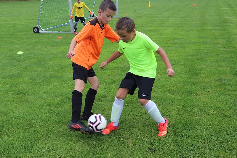 Prvním kolem odstartovaly fotbalové soutěže mládeže na Prachaticku.