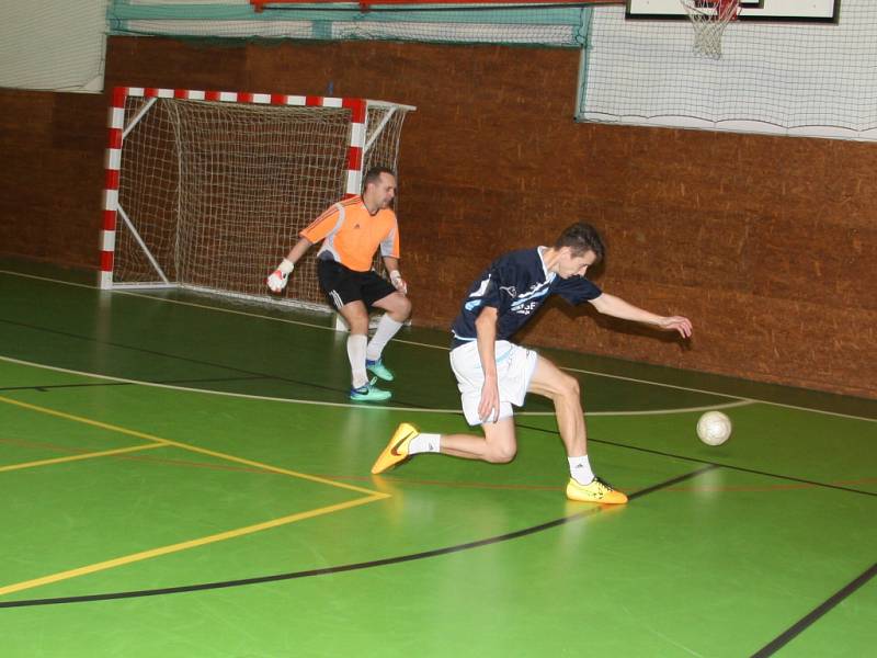 V sobotu 17. ledna se ve sportovní hale v Prachaticích odehrály zápasy krajského finále Českého poháru futsal sálové kopané. Foto z utkání Strabag  PT – FC Tex Color.