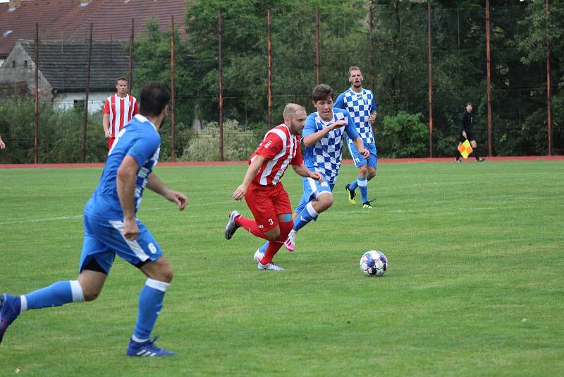 Fotbalová I.A třída: Netolice - Vodňany 2:5.