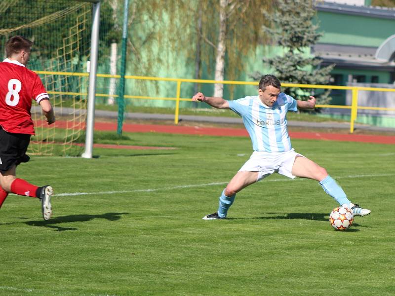 Fotbalový KP: Tatran Prachatice - FK Olešník 0:1 (0:1).