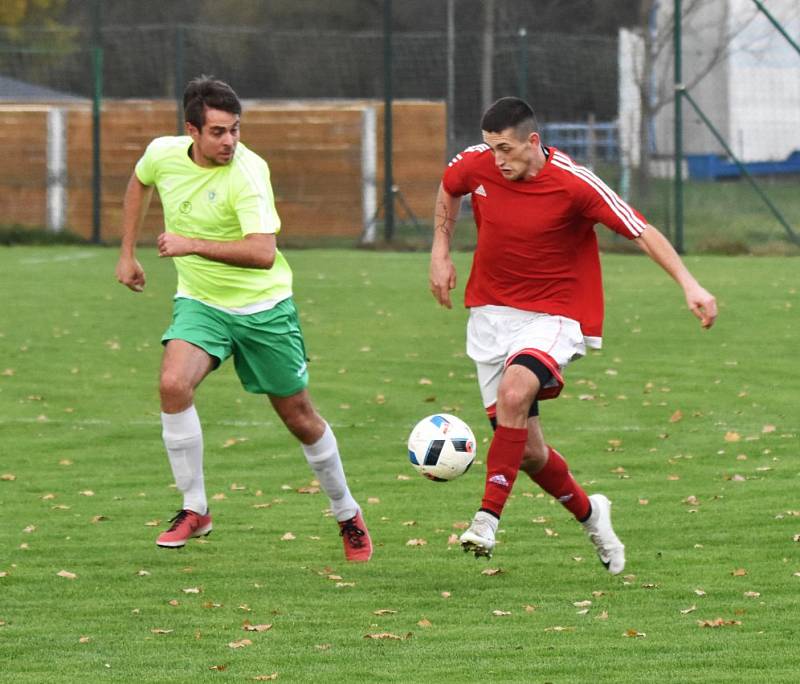 Fotbalová B třída: Strunkovice - Stachy 7:0.