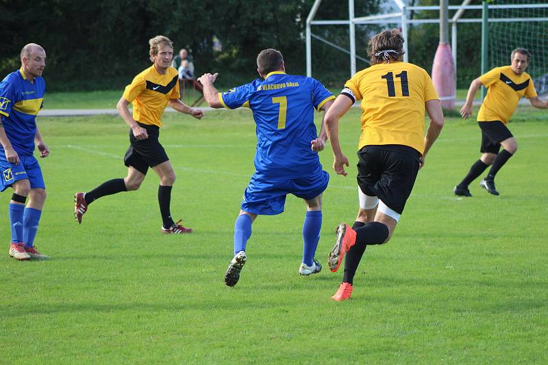 Fotbalový OP Prachaticka: Vlachovo Březí - Vacov B 2:2.