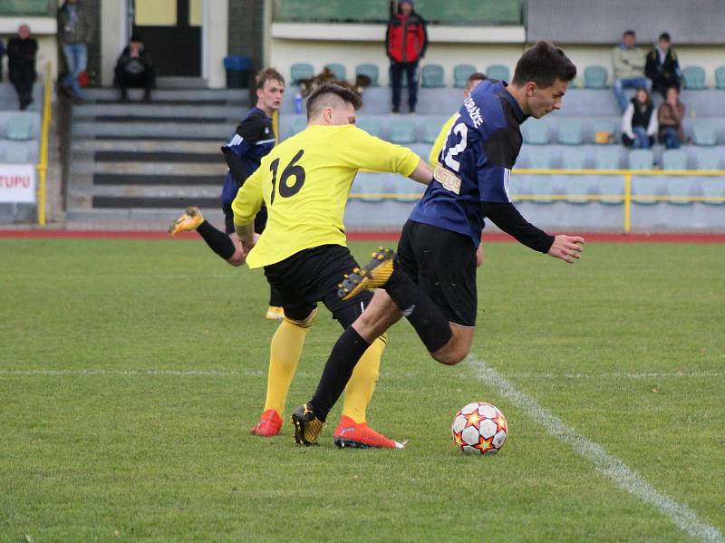 Fotbalový KP: Prachatice - Dražice 1:0.