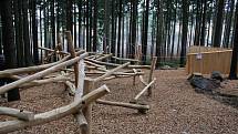 Další část Areálu lesních her v lese na Lázních sv. Markéty otevřeli Prachaticích.