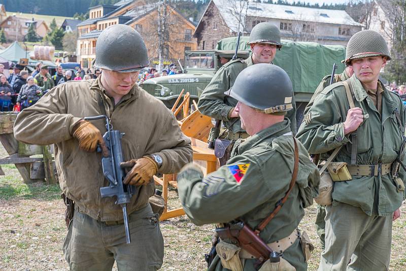 Obyvatelé Kvildy si připomněli události druhé světové války.