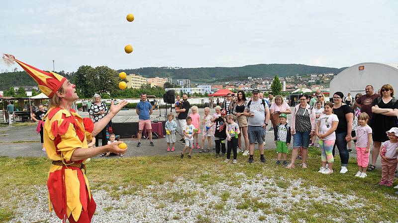 Královský průvod 'Poselstvo vévody Štěpána II. bavorského' spojený s historickým jarmarkem v Berouně.