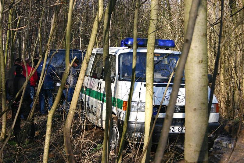 Tělo pohřešovaně Ireny Neffové bylo nalezeno ve čtvrtek 13. března v lese mezi obcemi Vysoký Újzed a Kuchař na Berounsku