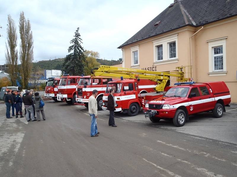 Zahraniční delegace na návštěvě Hasičského záchranného sboru Středních Čech