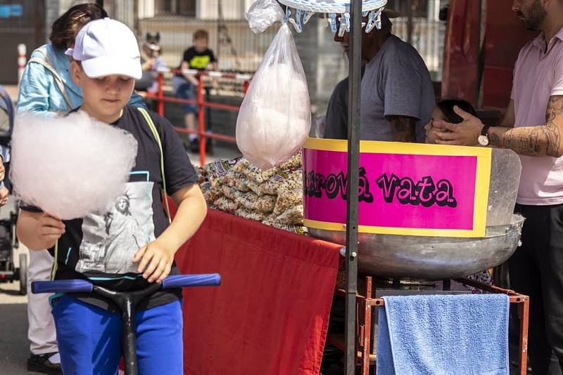 Loni nučický jarmark nahradily farmářské trhy, letos tak vrací v plné parádě.