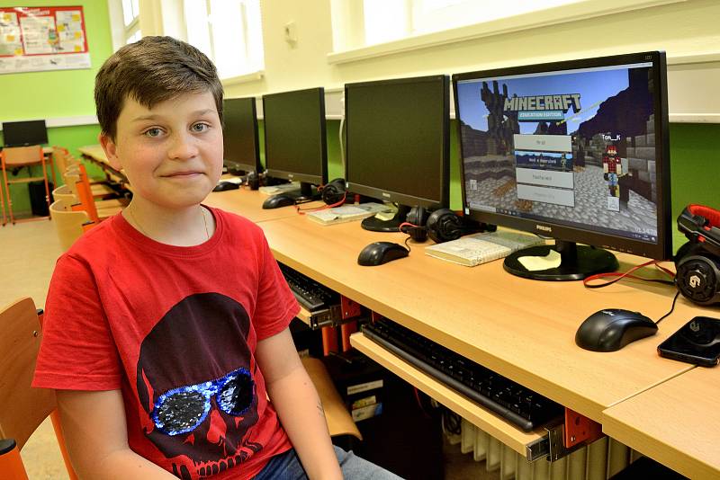 Tomáš Krause, finalista letošního Minecraft Cupu a žák 4. třídy Základní školy Králův Dvůr.
