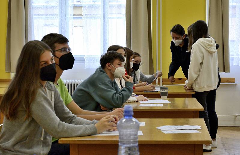 Studentské volby na Obchodní akademii a Střední pedagogické škole v Berouně.