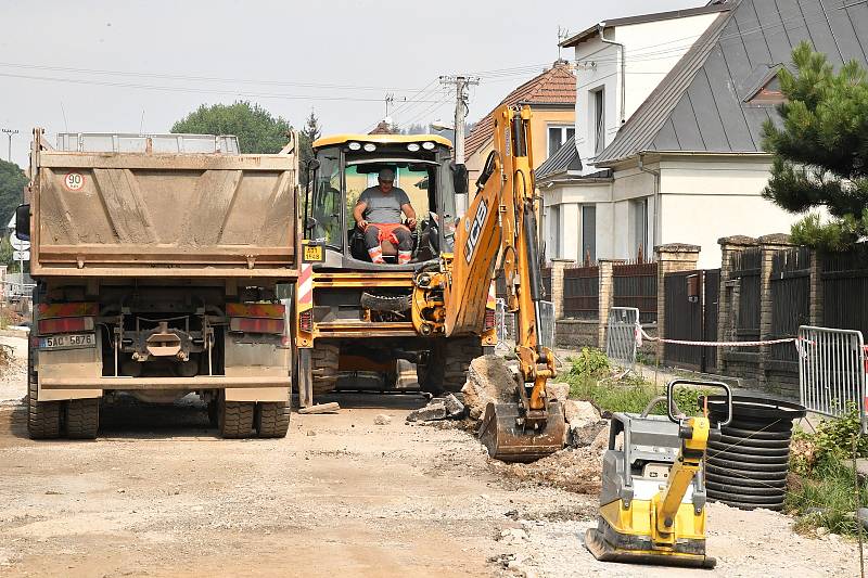 Rekonstrukce Plzeňské a Jungmannovy ulice v Králově Dvoře.