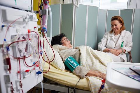 Dialyzační středisko v Berouně, na snímku primářka Hana Novotná.