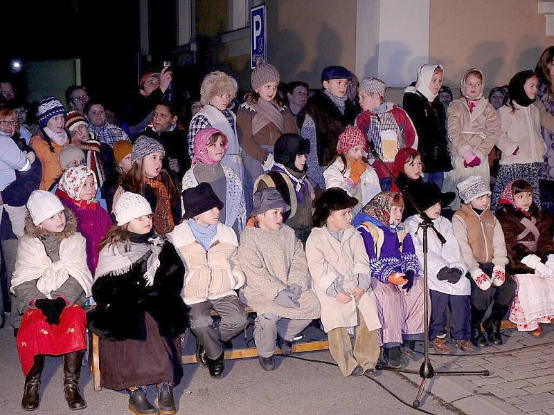 V Králově Dvoře děti zahájily advent