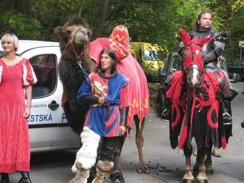 Karlštejnské vinobraní si nenechaly ujít tisíce lidí