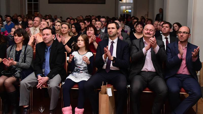 Na pódium berounského kulturního domu vystoupali nejlepší sportovci Berounska.